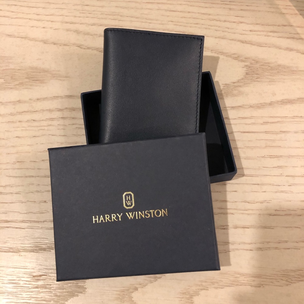 *Brand New* Harry Winston Card Holder in Navy Blue
